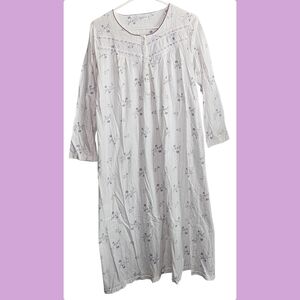 Vintage Floral Long Sleeve Nightgown in White and Purple Colors